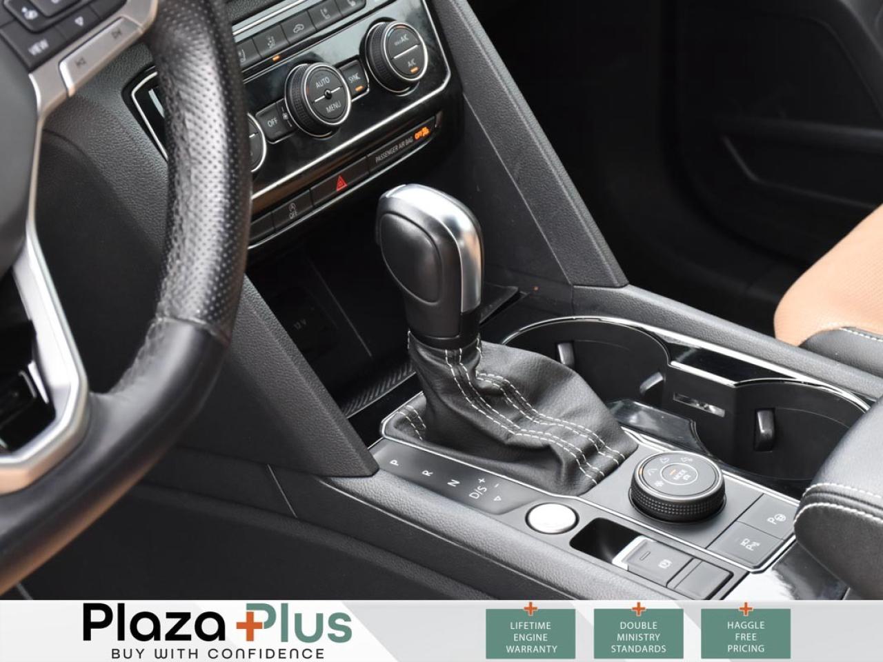 2021 Volkswagen Atlas Cross Sport Execline   VR6 Power   Premium Comfort / Photo