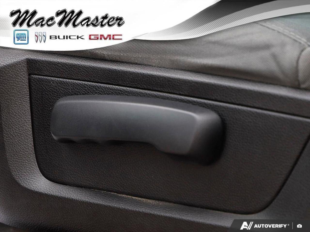 2016 RAM 1500 TradesmanSXT, QUAD, 4X4, HEMI, POWER GROUP, AS-TRA Photo