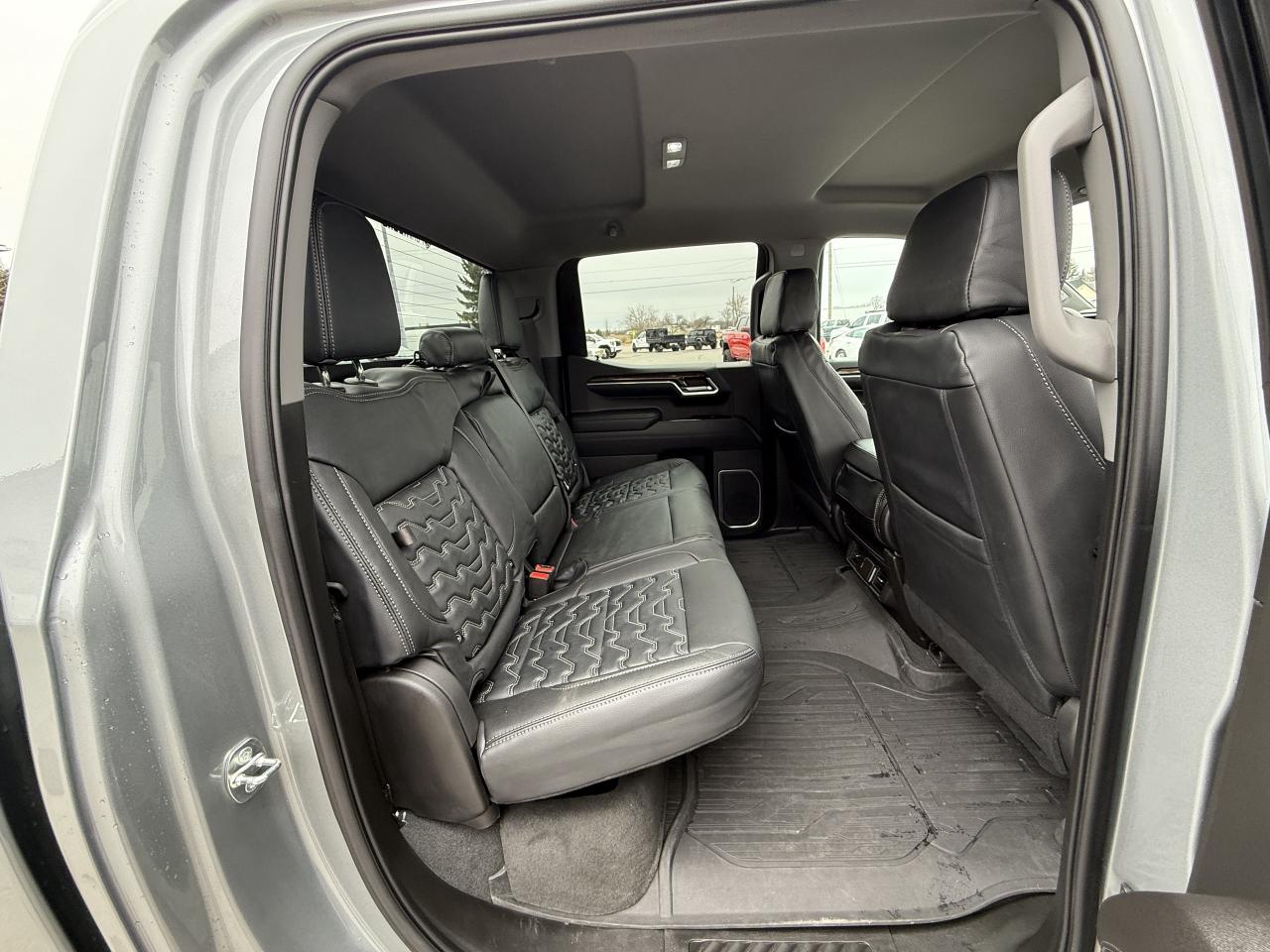 2023 GMC Sierra 1500 ELEVATION FULLY LOADED 4X4 Photo