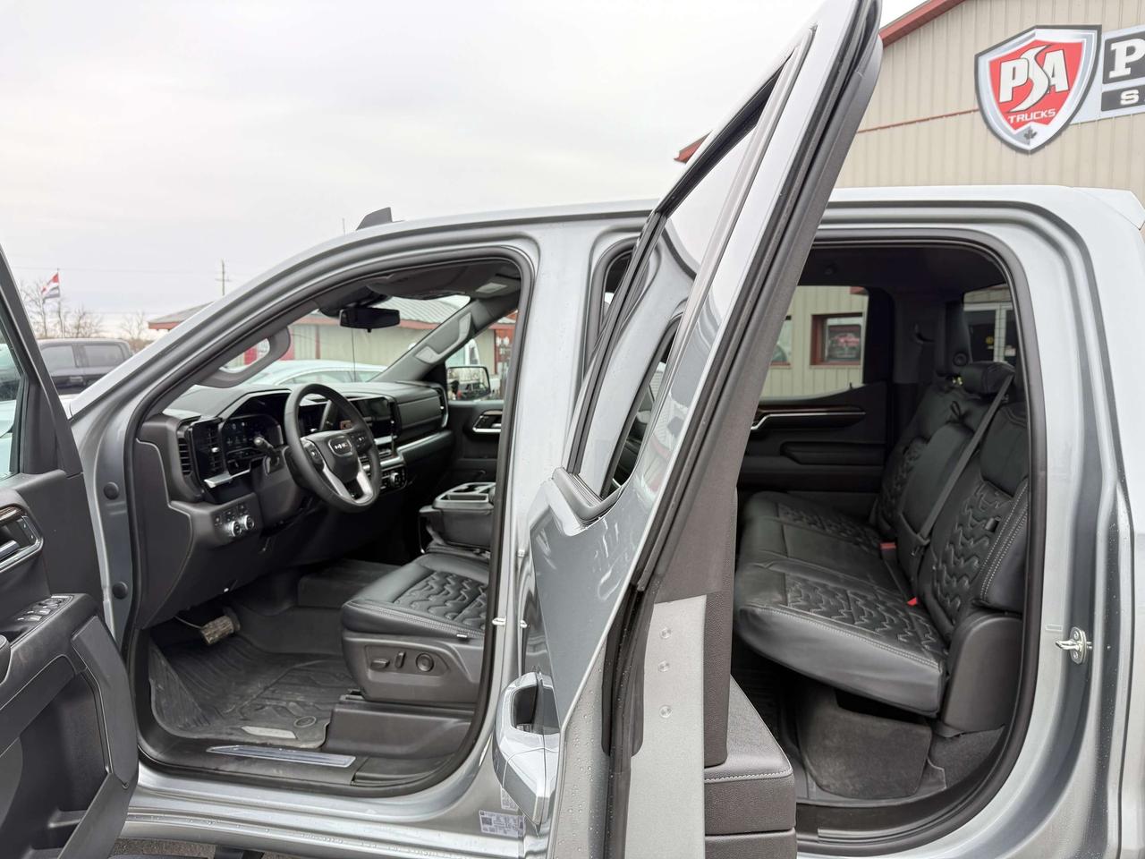 2023 GMC Sierra 1500 ELEVATION FULLY LOADED 4X4 Photo