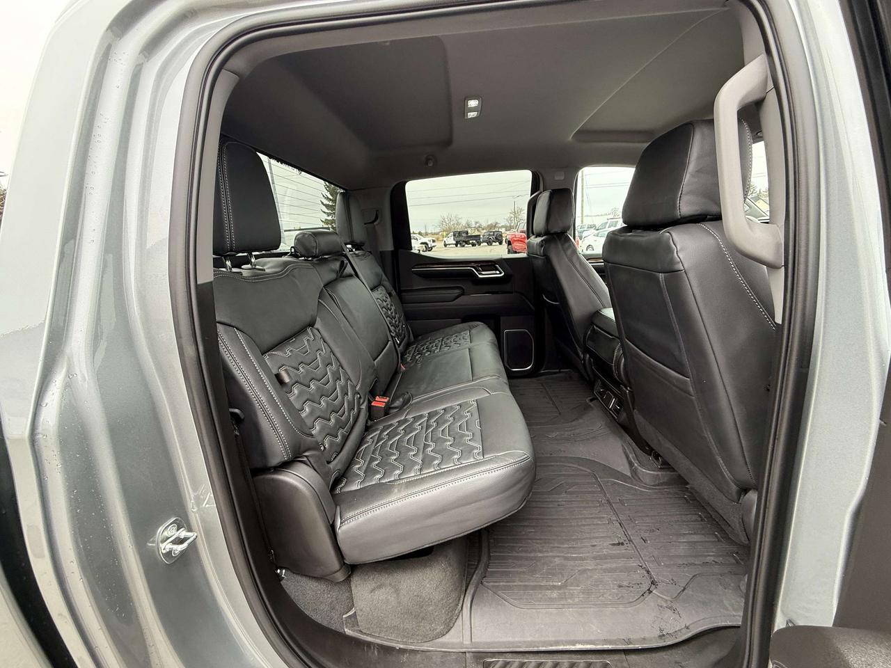 2023 GMC Sierra 1500 ELEVATION FULLY LOADED 4X4 Photo
