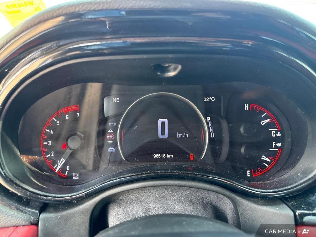 2022 Dodge Durango R/T BACKUP CAM   BLUETOOTH   HTD SEATS   KEYLESS E Photo