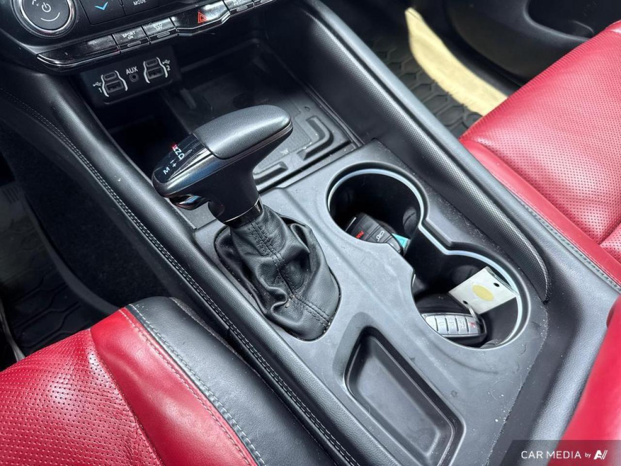 2022 Dodge Durango R/T BACKUP CAM   BLUETOOTH   HTD SEATS   KEYLESS E Photo