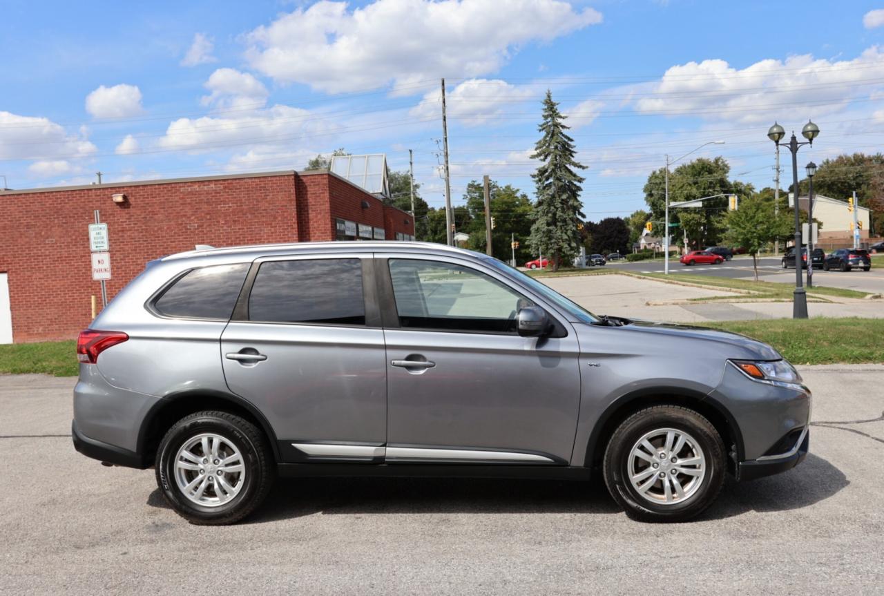 2019 Mitsubishi Outlander SE-AWD/7 PASS/KEYLESS ENTRY/PUSH START/B CAM/H SEA Photo
