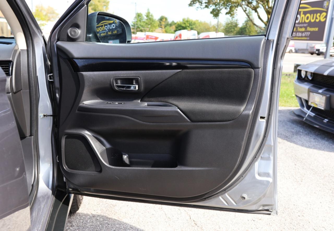 2019 Mitsubishi Outlander SE-AWD/7 PASS/KEYLESS ENTRY/PUSH START/B CAM/H SEA Photo