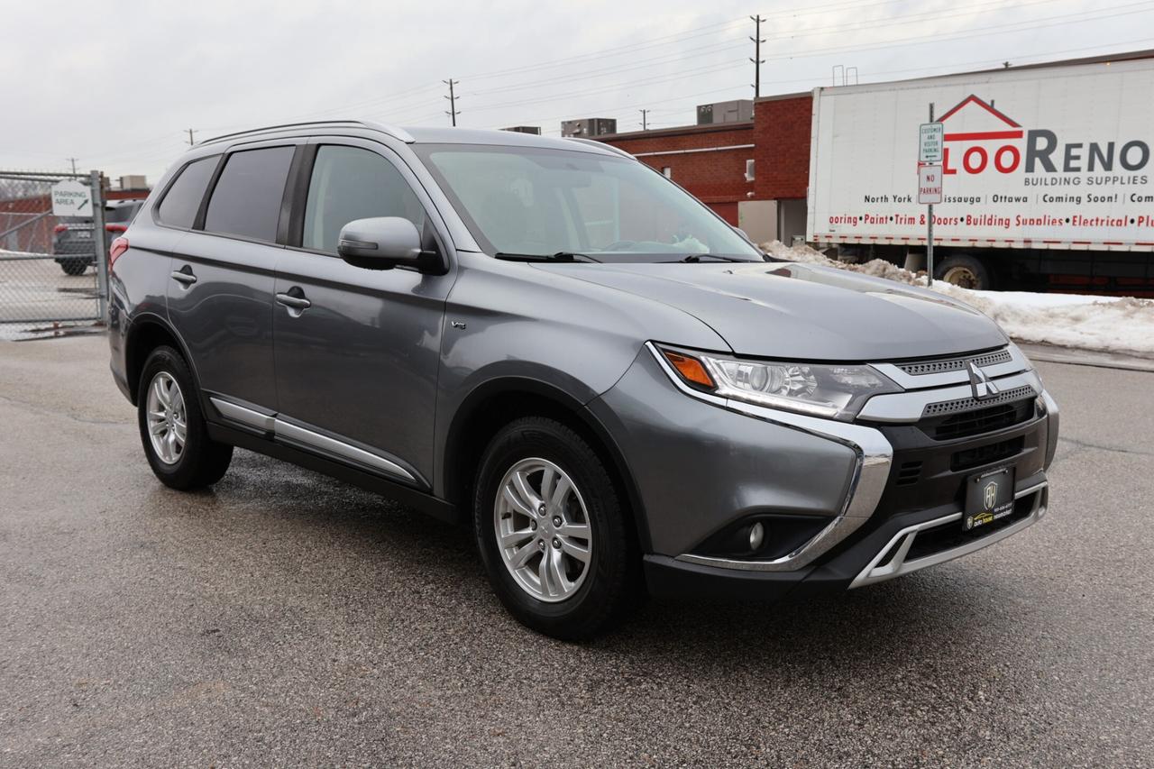 2019 Mitsubishi Outlander SE-AWD/7 PASS/KEYLESS ENTRY/PUSH START/B CAM/H SEA Photo