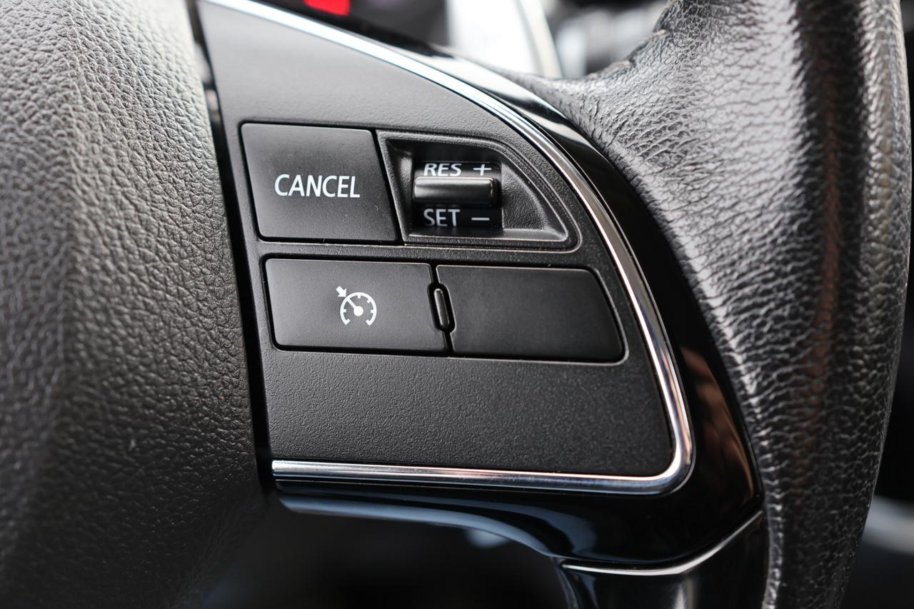 2019 Mitsubishi Outlander SE-AWD/7 PASS/KEYLESS ENTRY/PUSH START/B CAM/H SEA Photo