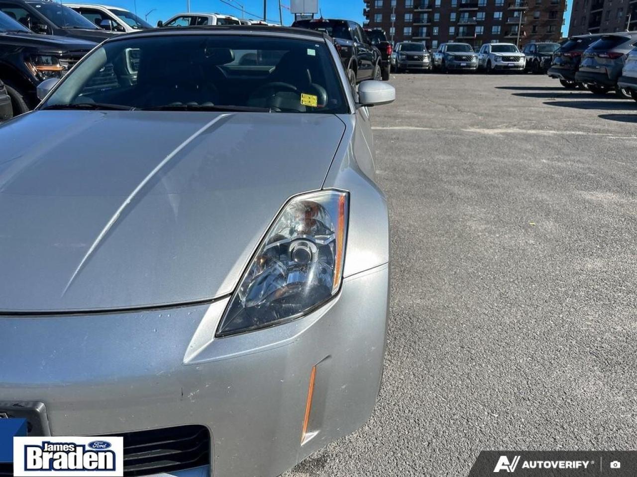 2004 Nissan 350Z TOURING   ONE OWNER!! Photo