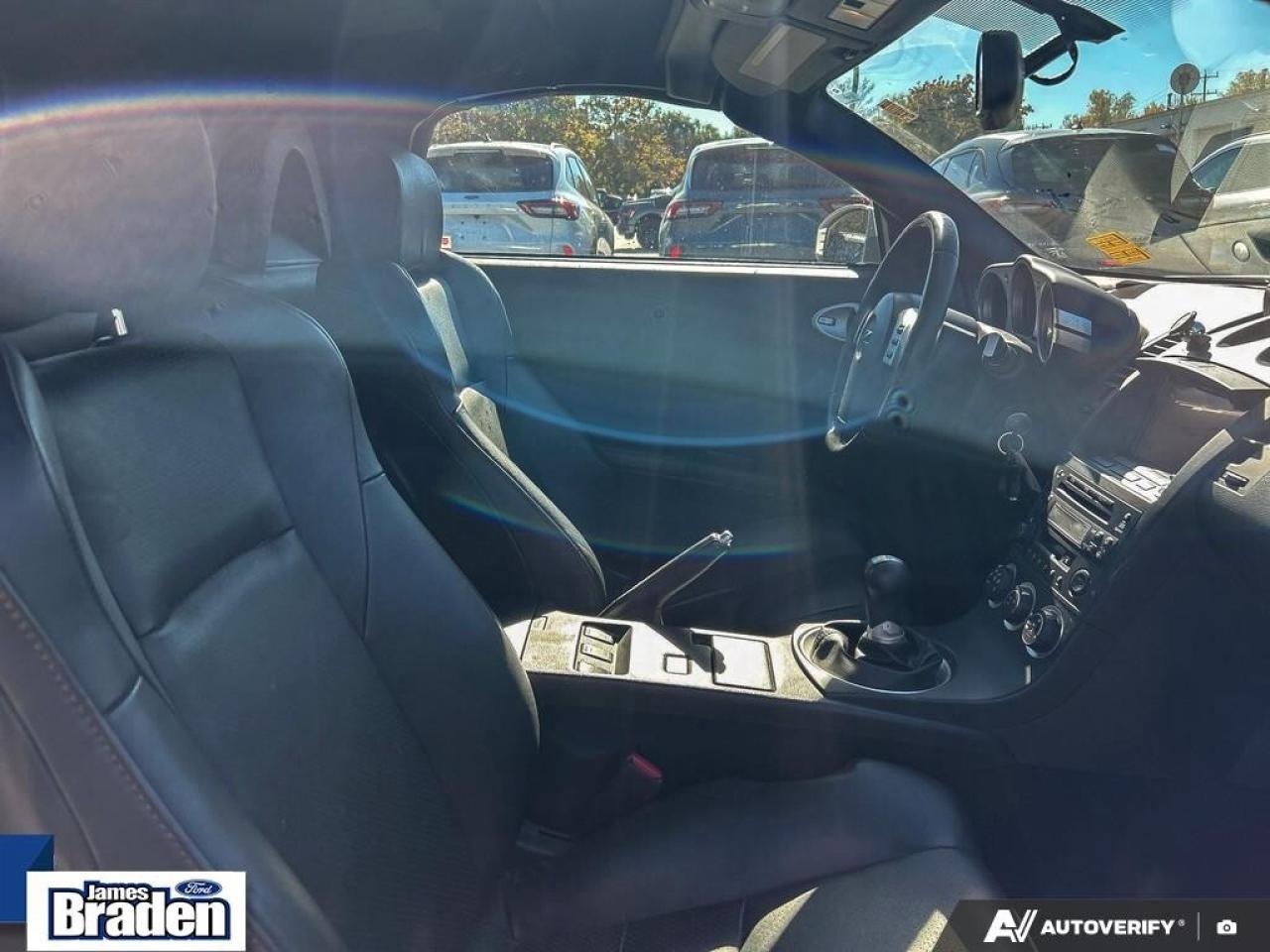 2004 Nissan 350Z TOURING   ONE OWNER!! Photo