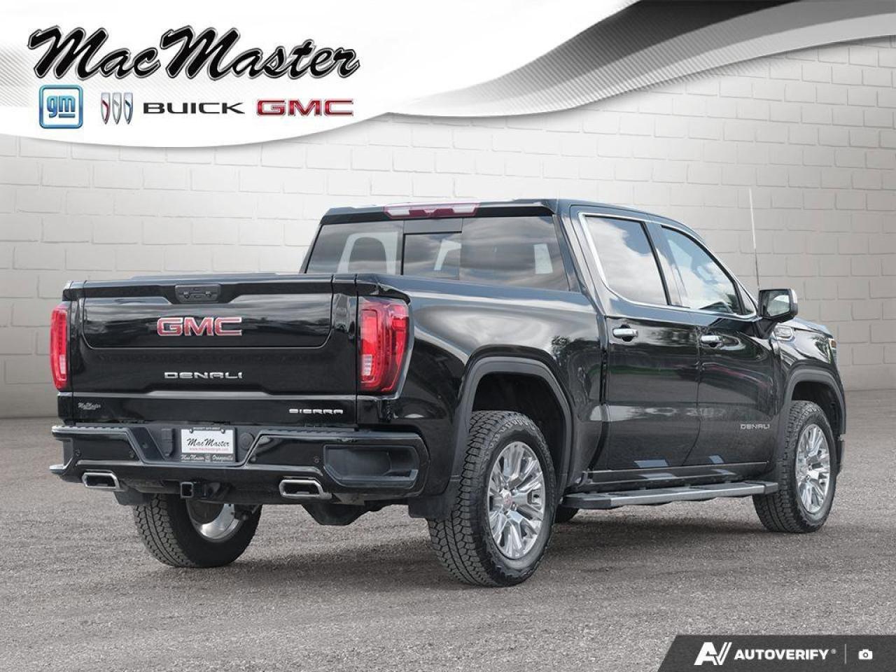 2024 GMC Sierra 1500 DenaliDENALI, CREW, 4X4, 5.3L, NAV, ROOF, 1-OWNER! Photo