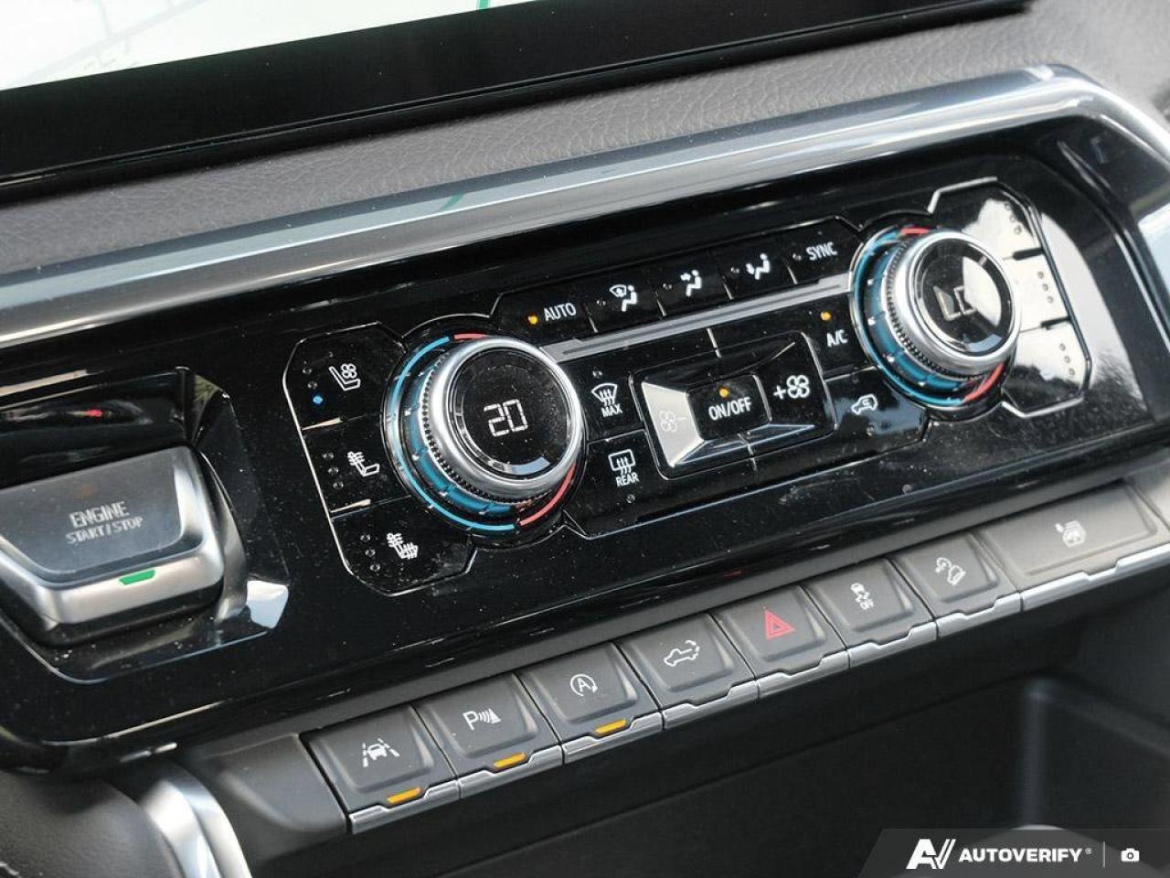 2024 GMC Sierra 1500 DenaliDENALI, CREW, 4X4, 5.3L, NAV, ROOF, 1-OWNER! Photo