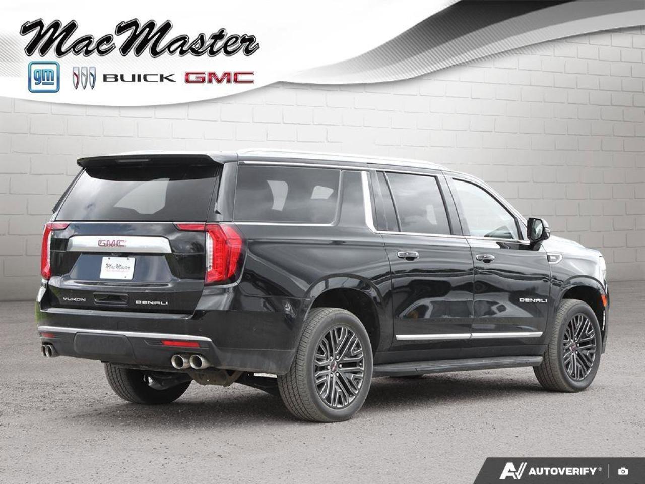 2023 GMC Yukon XL DenaliDENALI, 6.2L, ROOF, RR ENTERTAINMENT, 1-OWNE Photo4