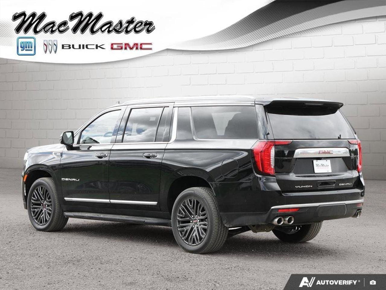 2023 GMC Yukon XL DenaliDENALI, 6.2L, ROOF, RR ENTERTAINMENT, 1-OWNE Photo