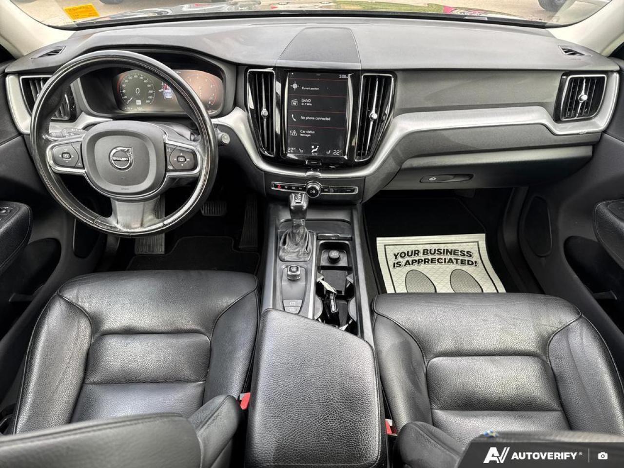 2020 Volvo XC60 T6 Momentum BACKUP CAM   BLUETOOTH   HTD SEATS   K Photo