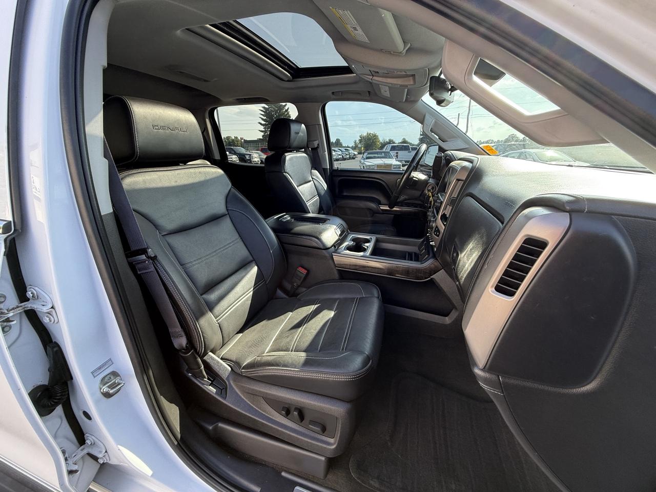 2016 GMC Sierra 1500 DENALI 5.3L 4X4 Photo