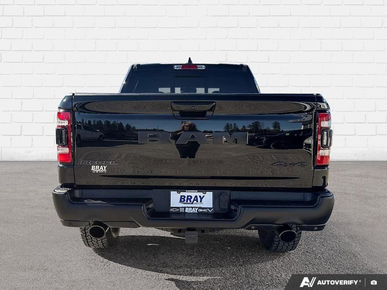 2022 RAM 1500 Rebel   LUXURIOUS AND POWERFUL   NIGHT EDITION   R Photo3