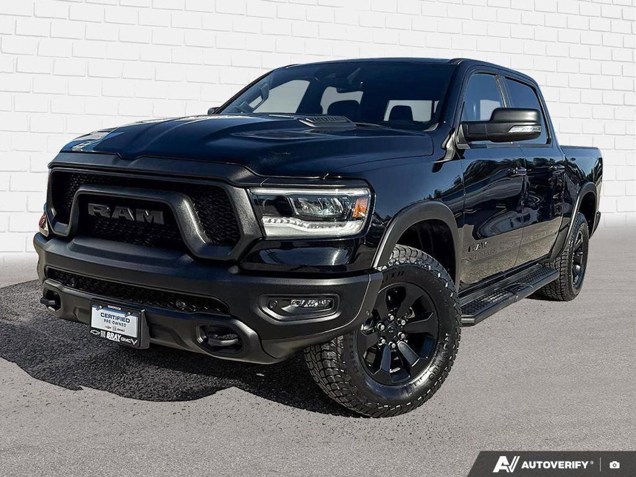 2022 RAM 1500 Rebel NIGHT EDITION. RUNNING BOARDS. SPRAY IN BED Photo0