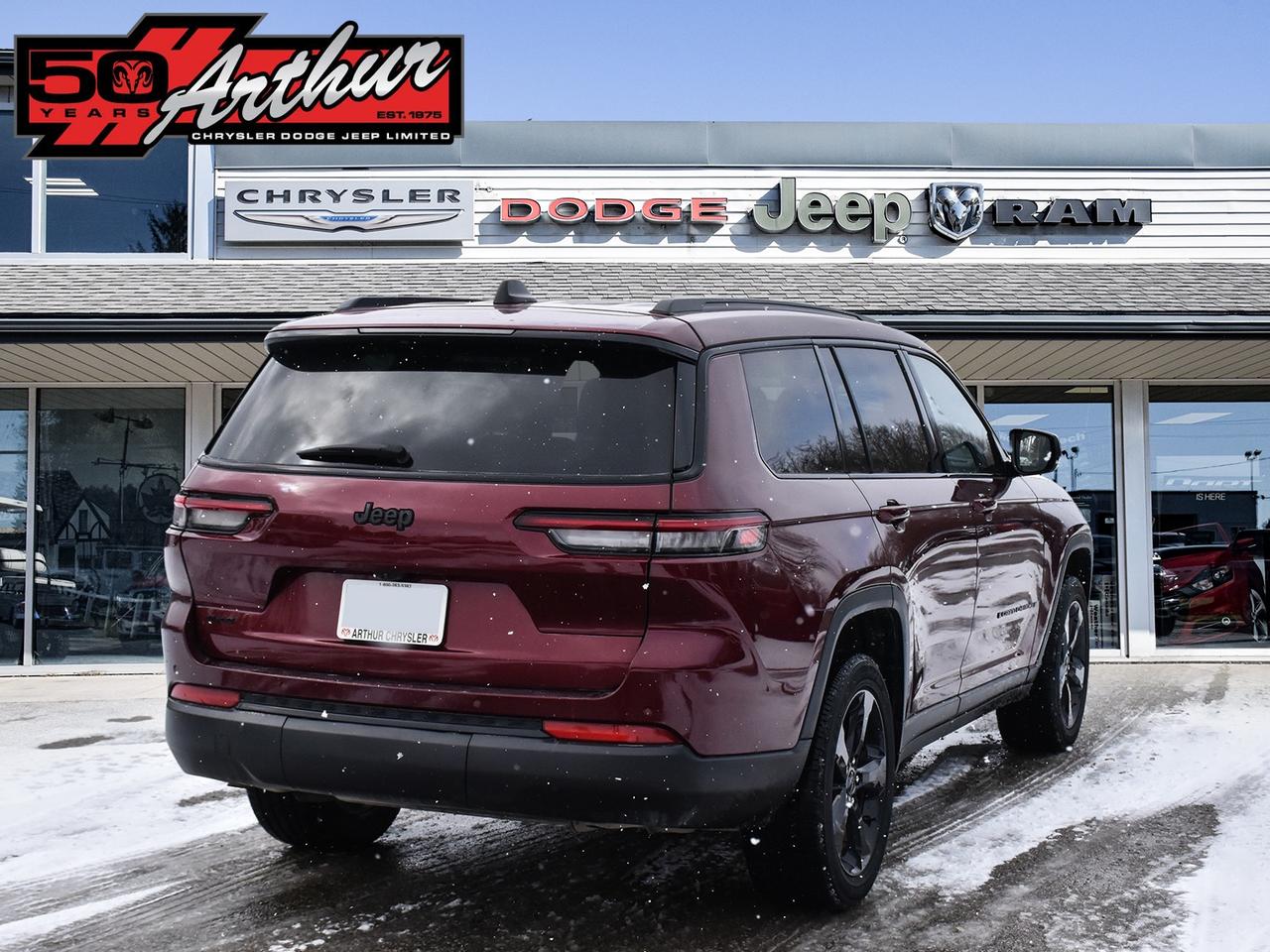 2024 Jeep Grand Cherokee L ALTITUDE 4X4 Photo