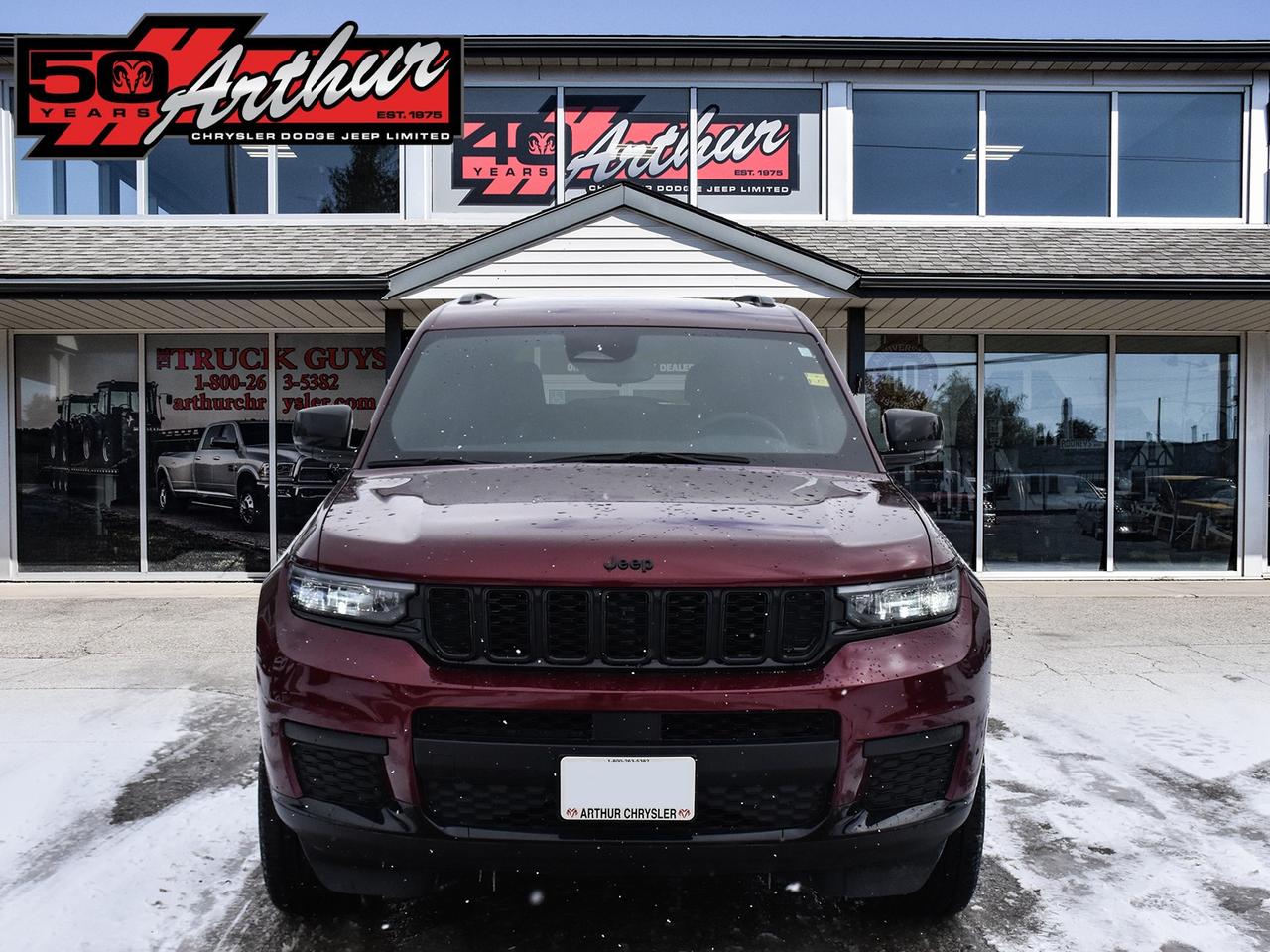 2024 Jeep Grand Cherokee L ALTITUDE 4X4 Photo