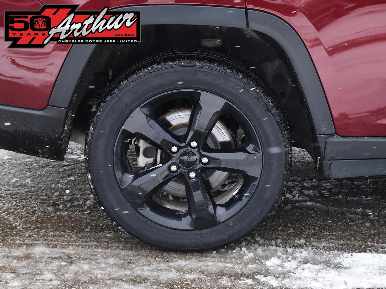 2024 Jeep Grand Cherokee L ALTITUDE 4X4 Photo