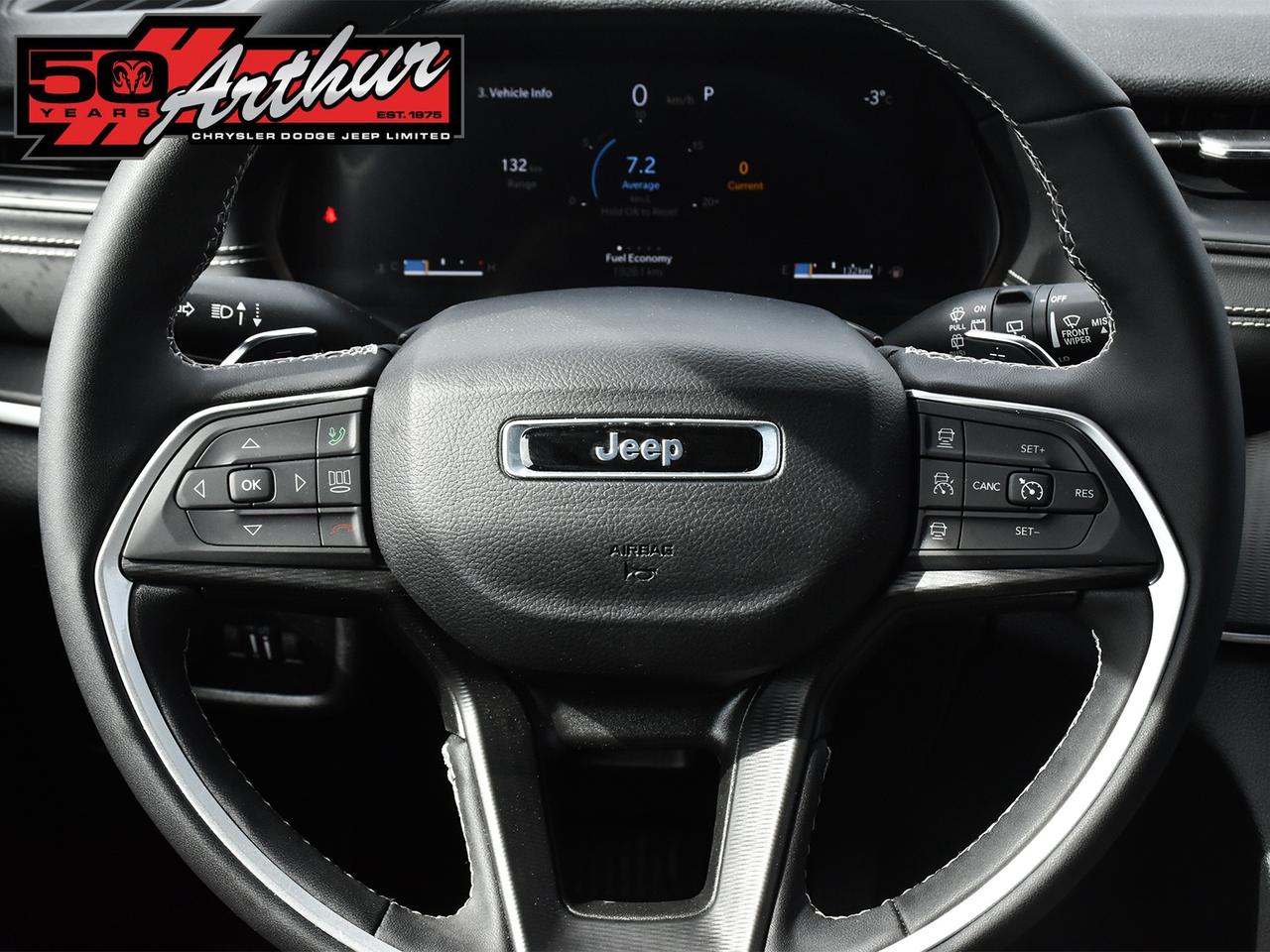 2024 Jeep Grand Cherokee L ALTITUDE 4X4 Photo