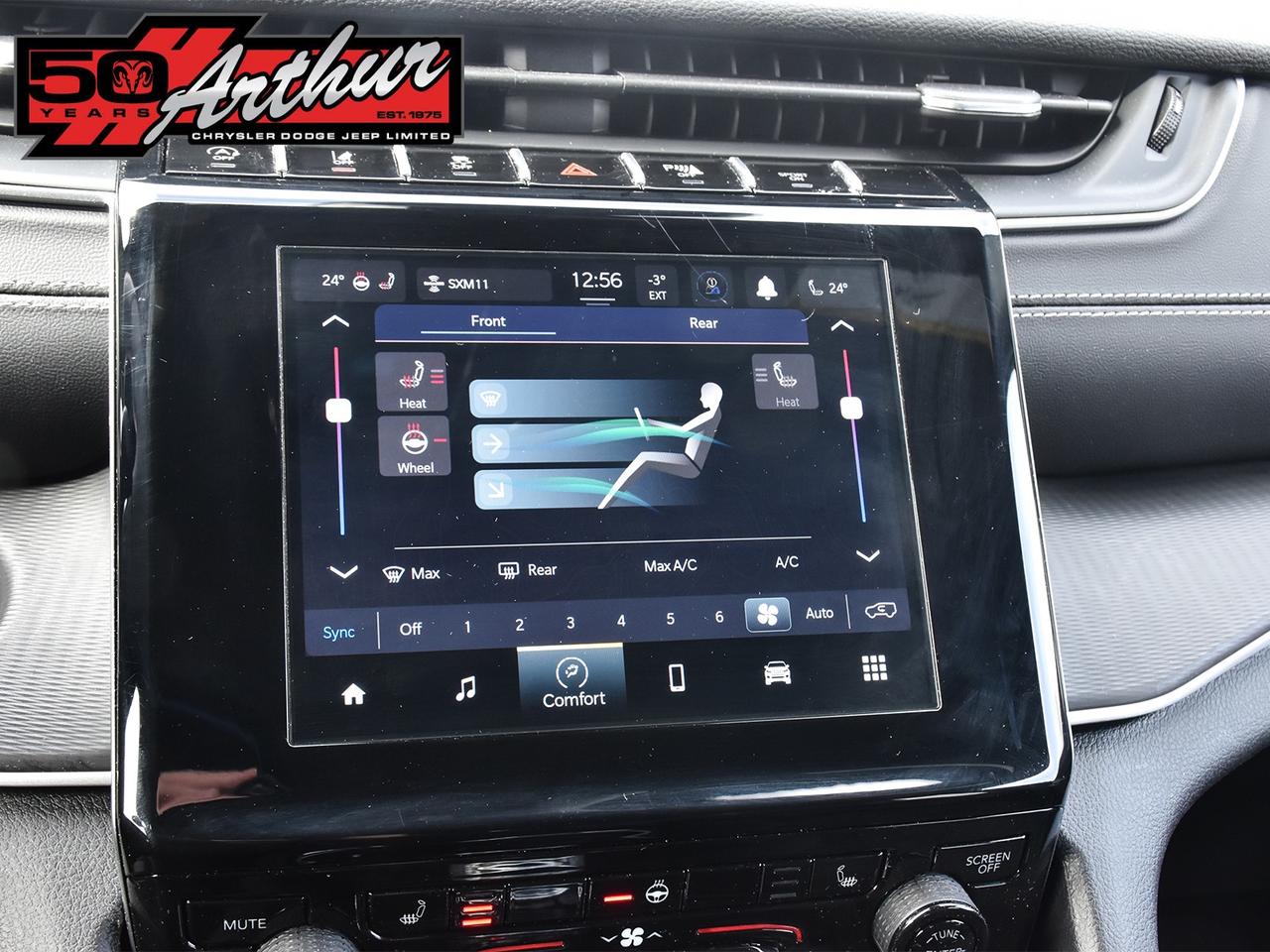 2024 Jeep Grand Cherokee L ALTITUDE 4X4 Photo