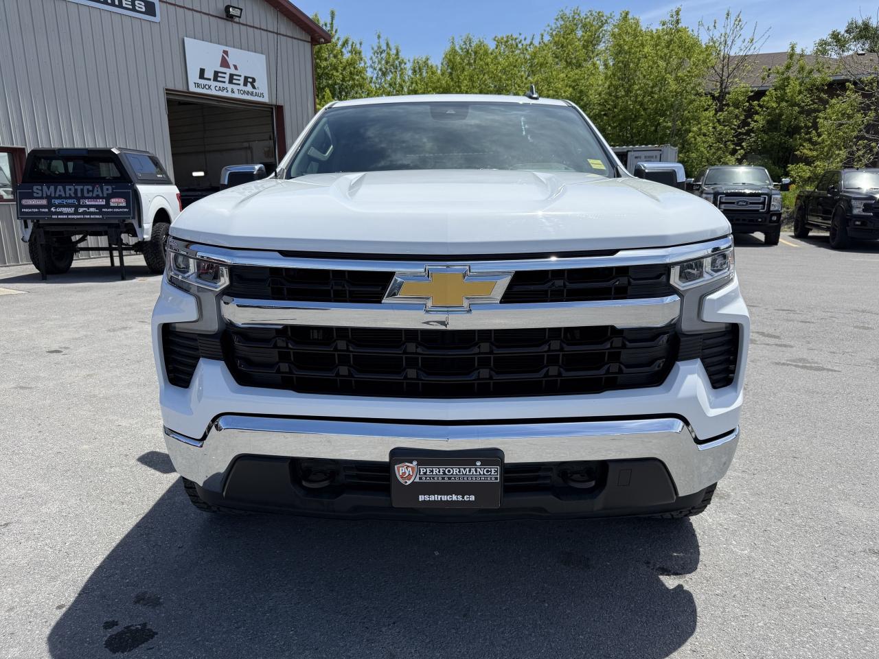 2023 Chevrolet Silverado 1500 LT LEVEL/WHEEL/TIRE PKG! Photo