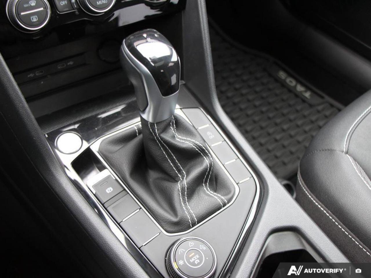 2022 Volkswagen Taos ComfortlineONE-OWNER, ACCIDENT-FREE, AWD, SUNROOF, Photo