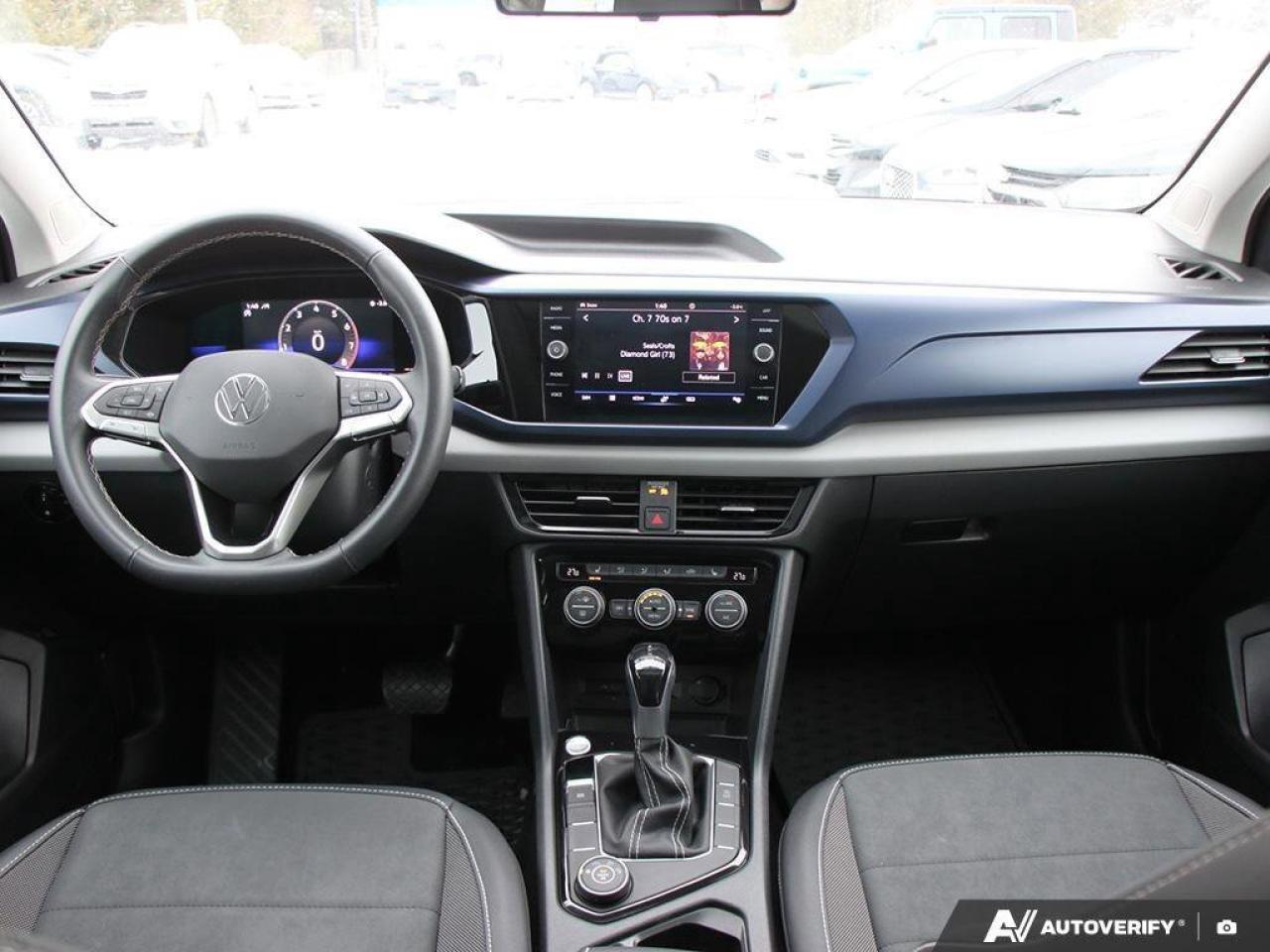 2022 Volkswagen Taos ComfortlineONE-OWNER, ACCIDENT-FREE, AWD, SUNROOF, Photo