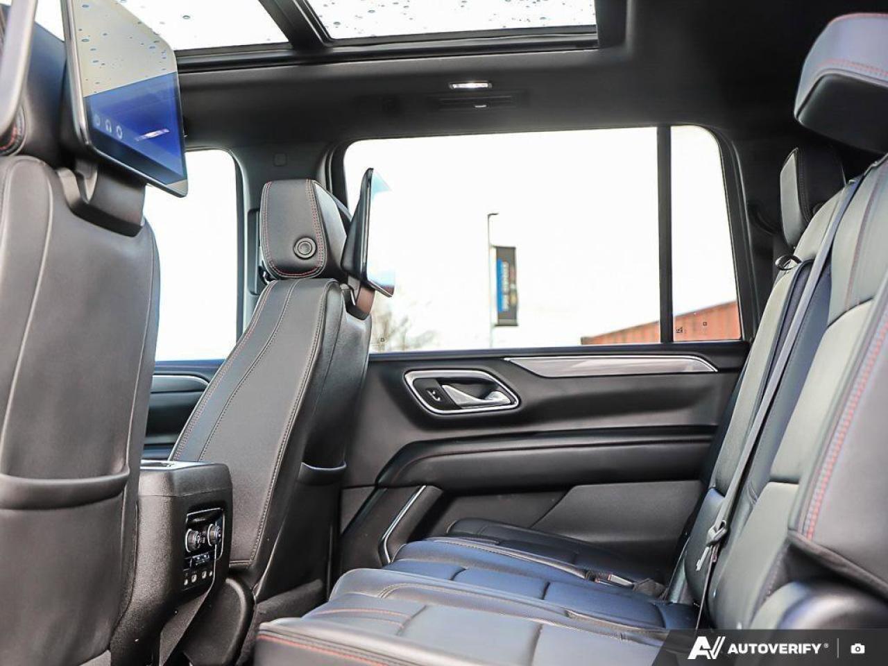 2024 Chevrolet Suburban RSTRST, 5.3L, 8-PASS, 4X4, LOADED, RR ENTERTAINMEN Photo