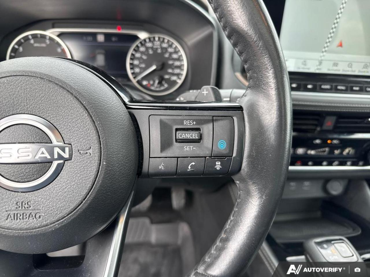 2023 Nissan Rogue SL BACKUP CAM   BLUETOOTH   HTD SEATS   KEYLESS EN Photo