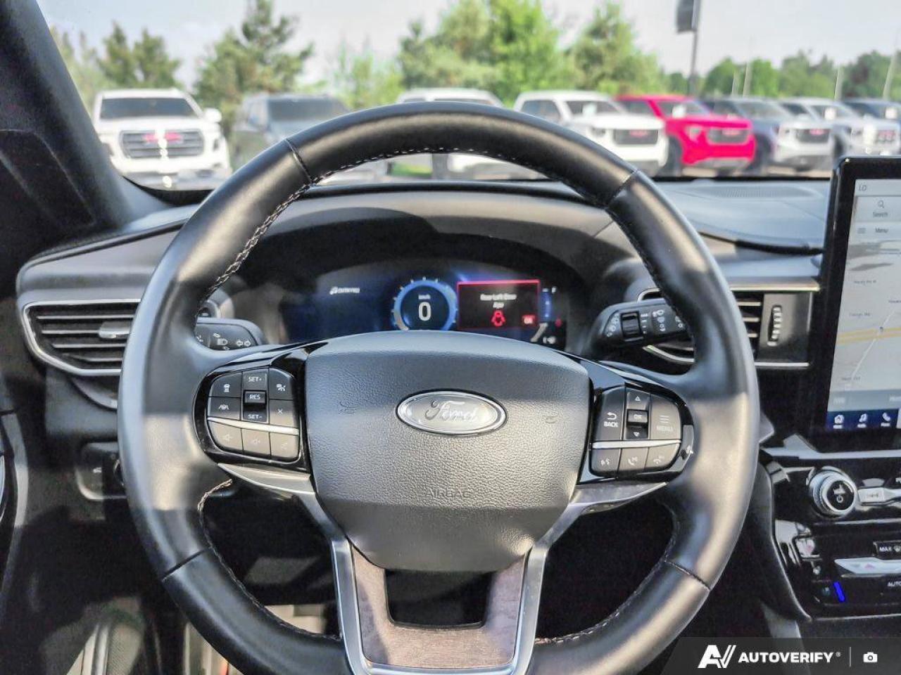 2022 Ford Explorer PlatinumCERTIFIED PRE OWNED   One Owner   Heated S Photo