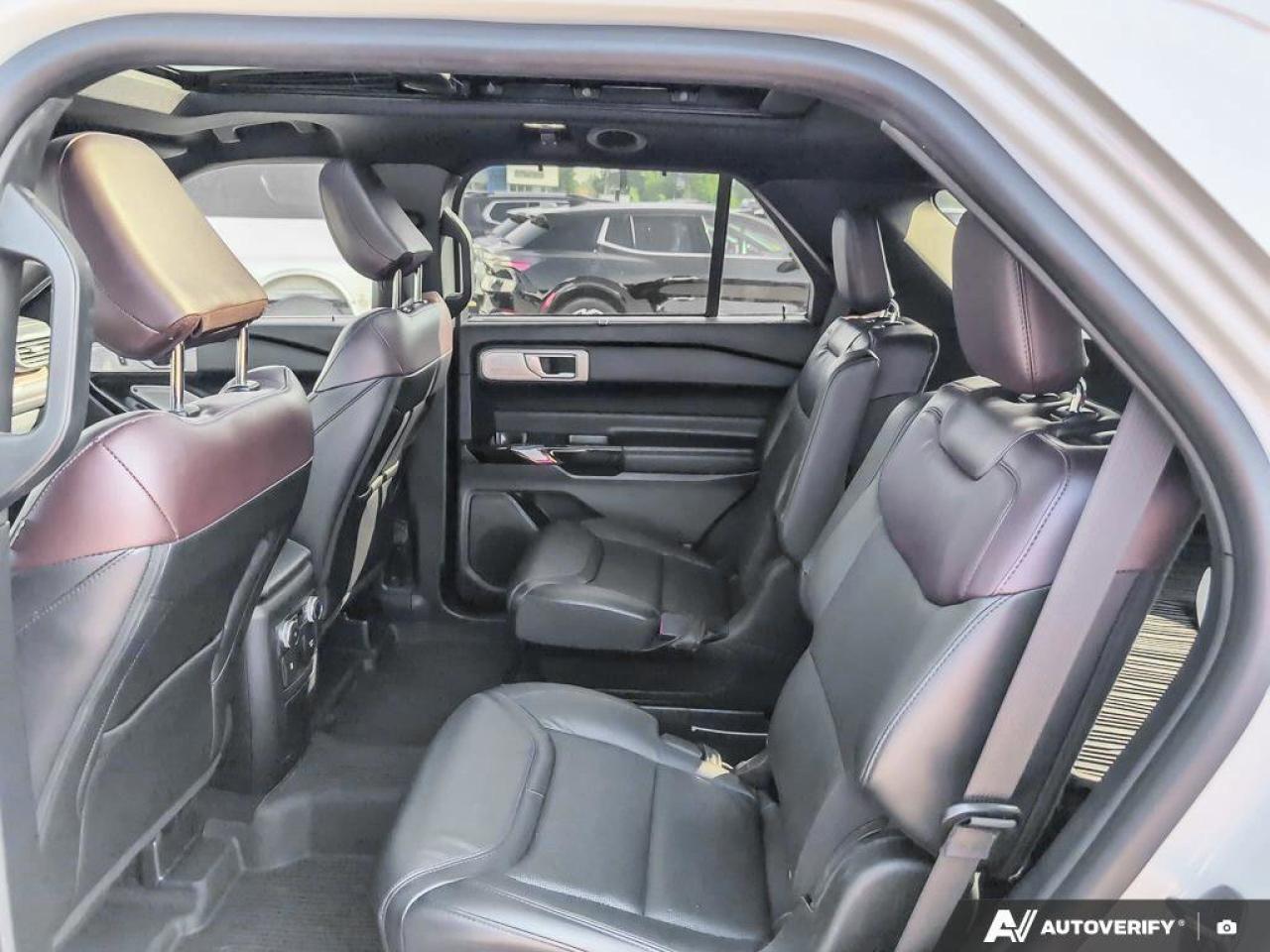 2022 Ford Explorer PlatinumCERTIFIED PRE OWNED   One Owner   Heated S Photo