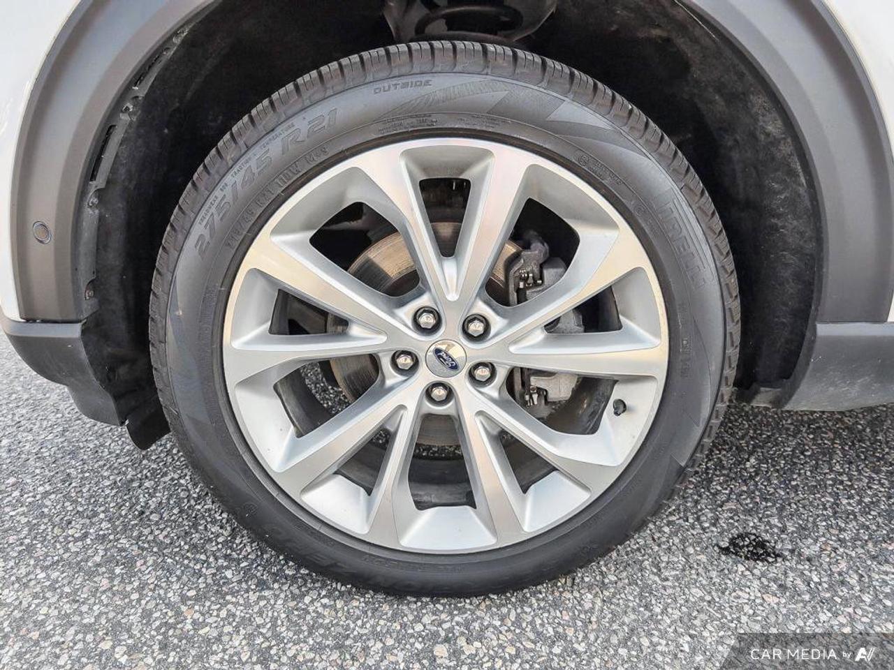 2022 Ford Explorer PlatinumCERTIFIED PRE OWNED   One Owner   Heated S Photo