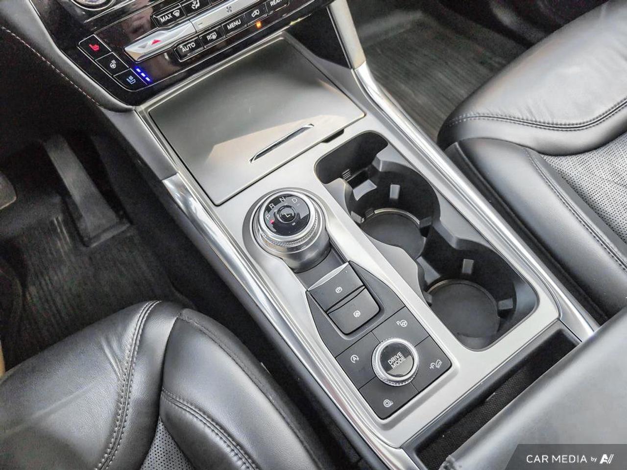 2022 Ford Explorer PlatinumCERTIFIED PRE OWNED   One Owner   Heated S Photo