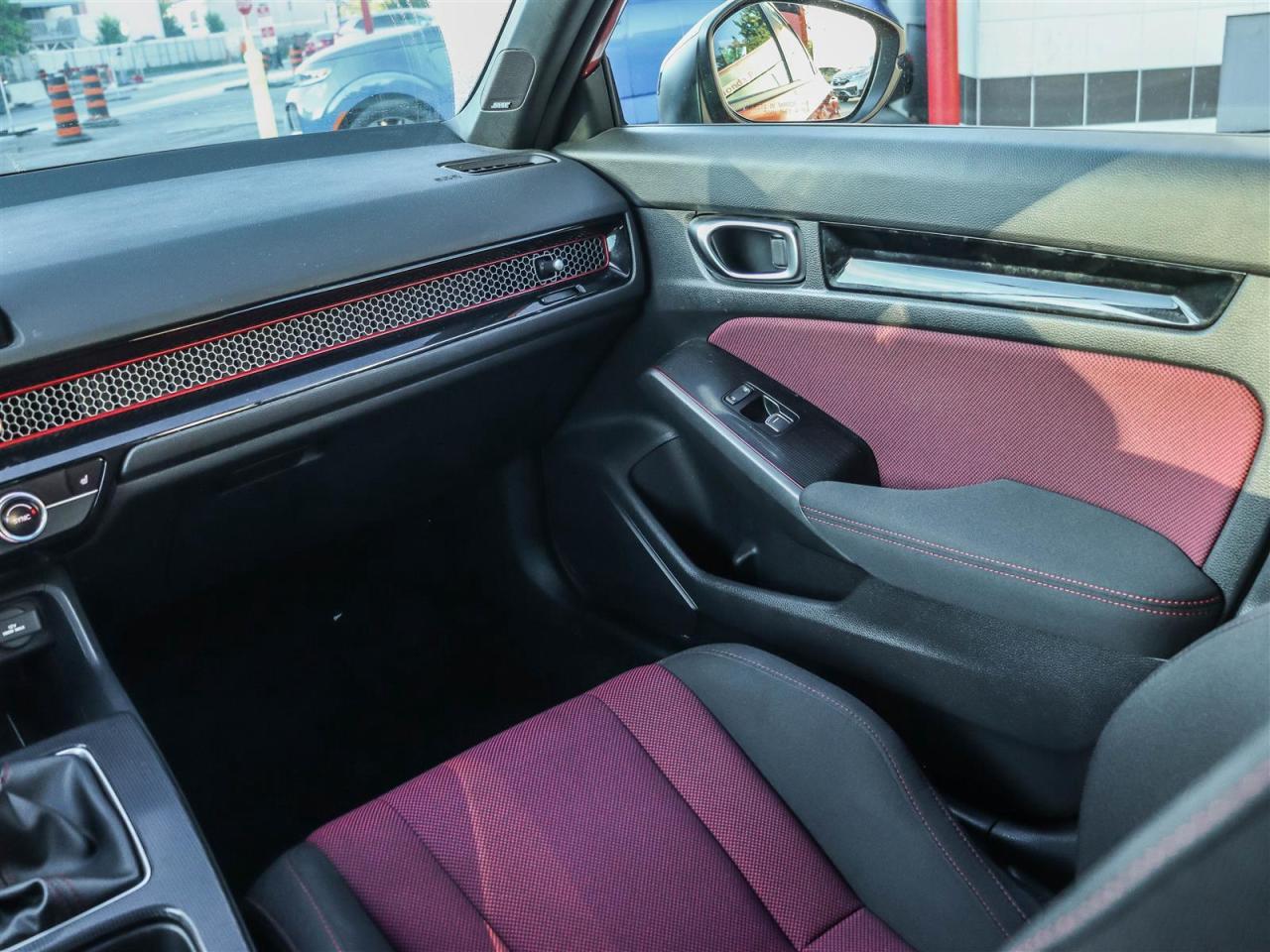 2022 Honda Civic Si 6-SPEED MANUAL TRANSMISSION SUNROOF Photo