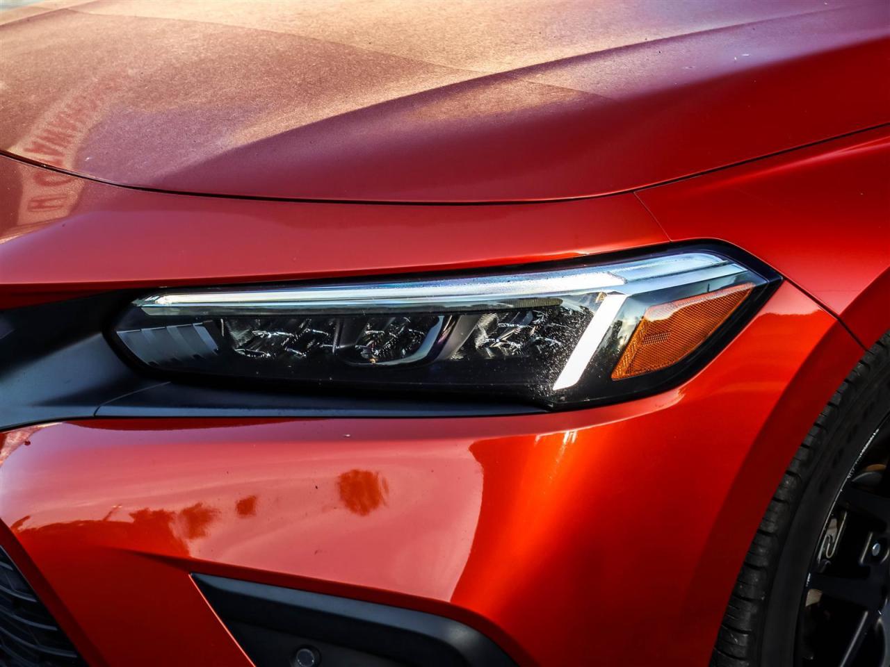 2022 Honda Civic Si 6-SPEED MANUAL TRANSMISSION SUNROOF Photo