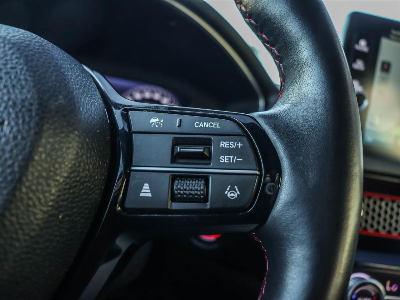 2022 Honda Civic Si 6-SPEED MANUAL TRANSMISSION SUNROOF Photo