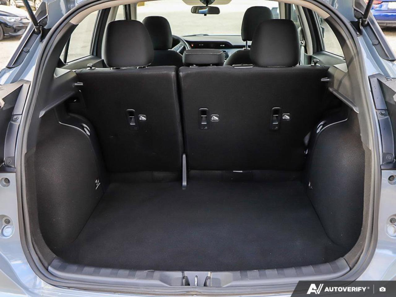 2021 Nissan Kicks SVFWD, HTD SEATS, CARPLAY, KEYLESS ENTRY, HTD MIRR Photo