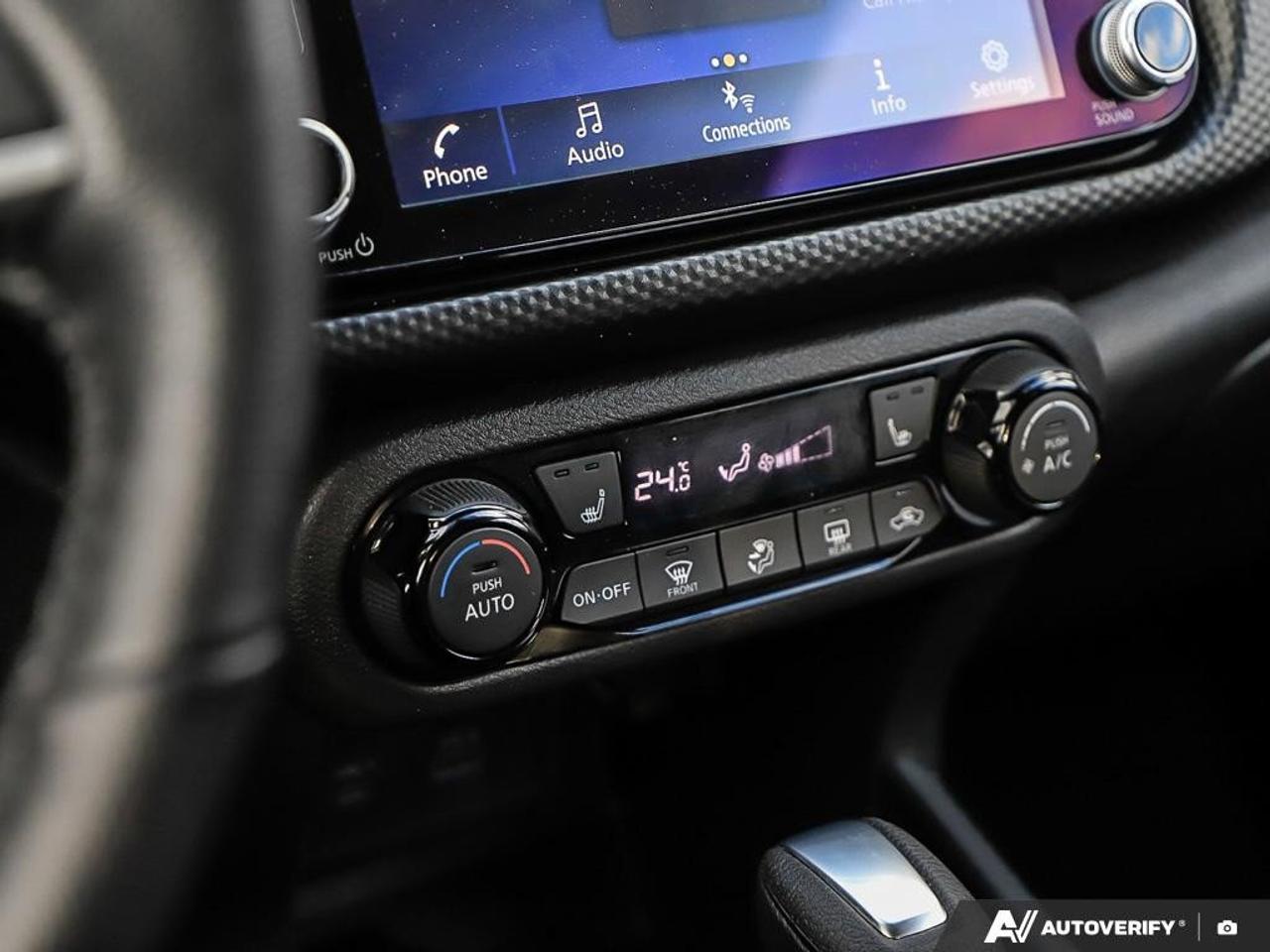 2021 Nissan Kicks SVFWD, HTD SEATS, CARPLAY, KEYLESS ENTRY, HTD MIRR Photo