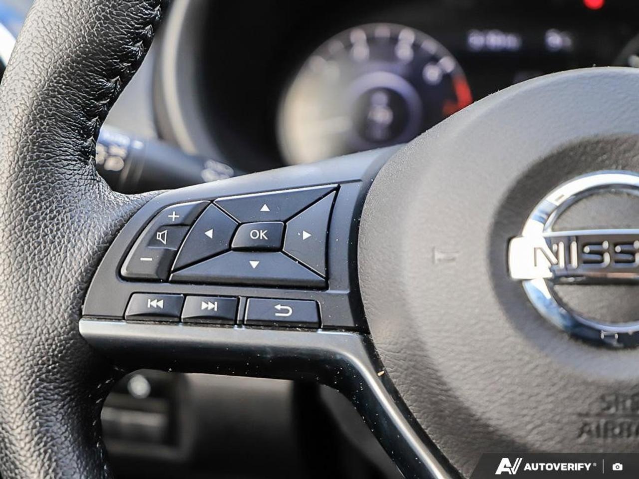 2021 Nissan Kicks SVFWD, HTD SEATS, CARPLAY, KEYLESS ENTRY, HTD MIRR Photo