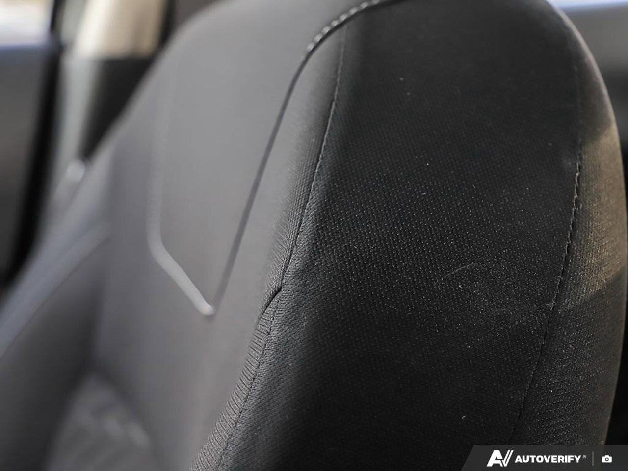 2021 Nissan Kicks SVFWD, HTD SEATS, CARPLAY, KEYLESS ENTRY, HTD MIRR Photo