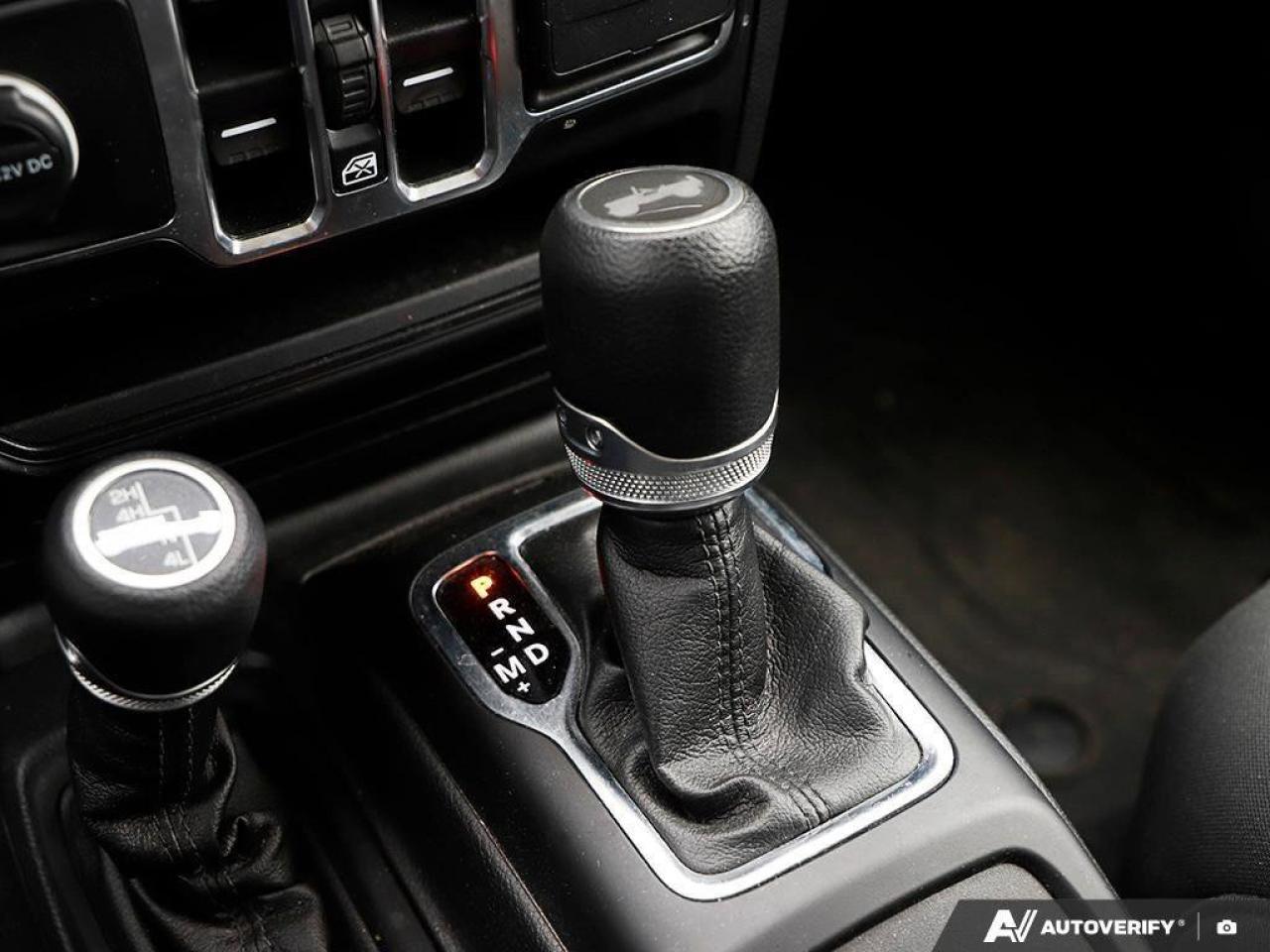 2023 Jeep Wrangler WillysACCIDENT-FREE, ALPINE AUDIO, 2.0L TURBO, NAV Photo