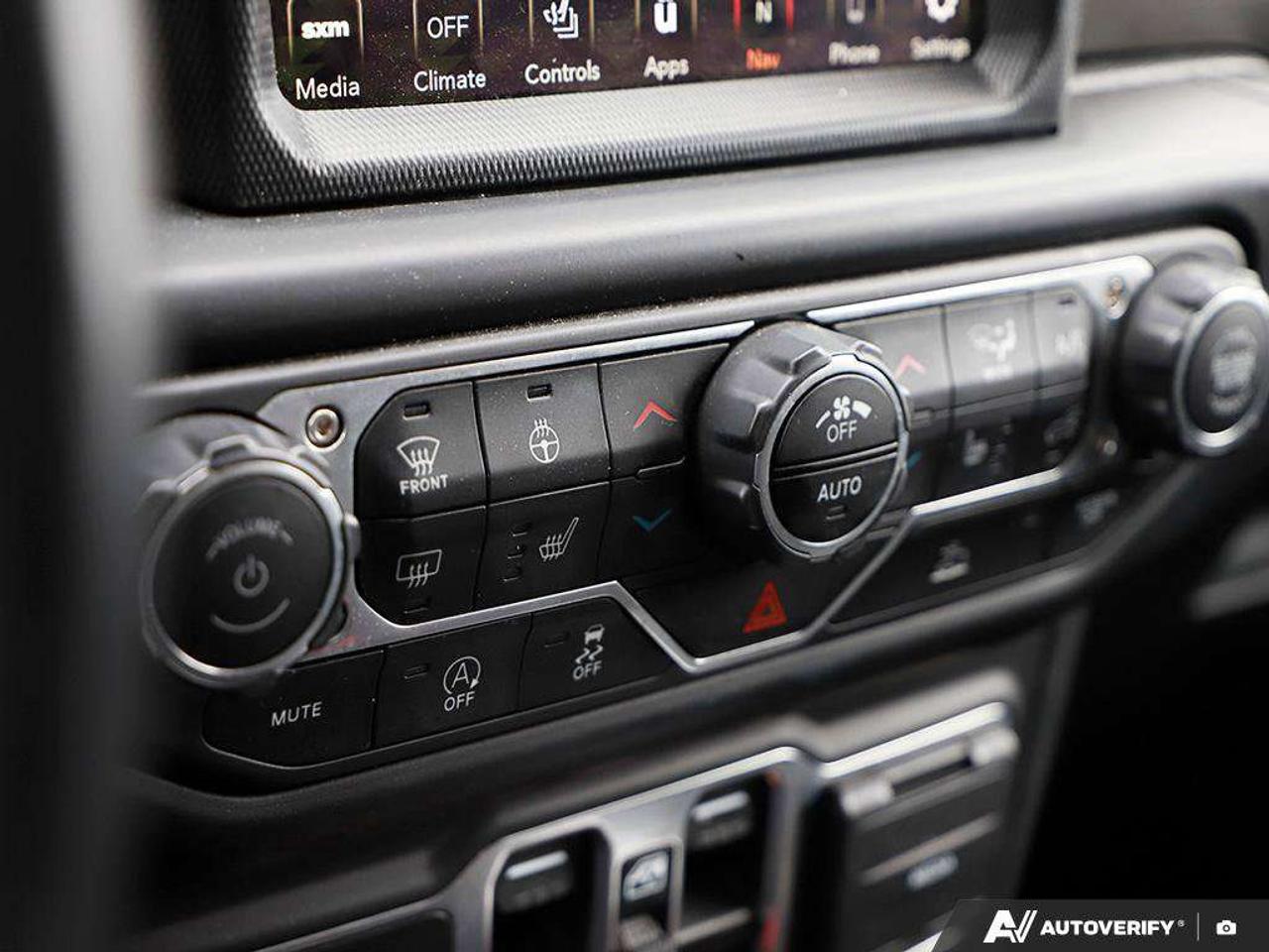 2023 Jeep Wrangler WillysACCIDENT-FREE, ALPINE AUDIO, 2.0L TURBO, NAV, HTD SEATS Photo