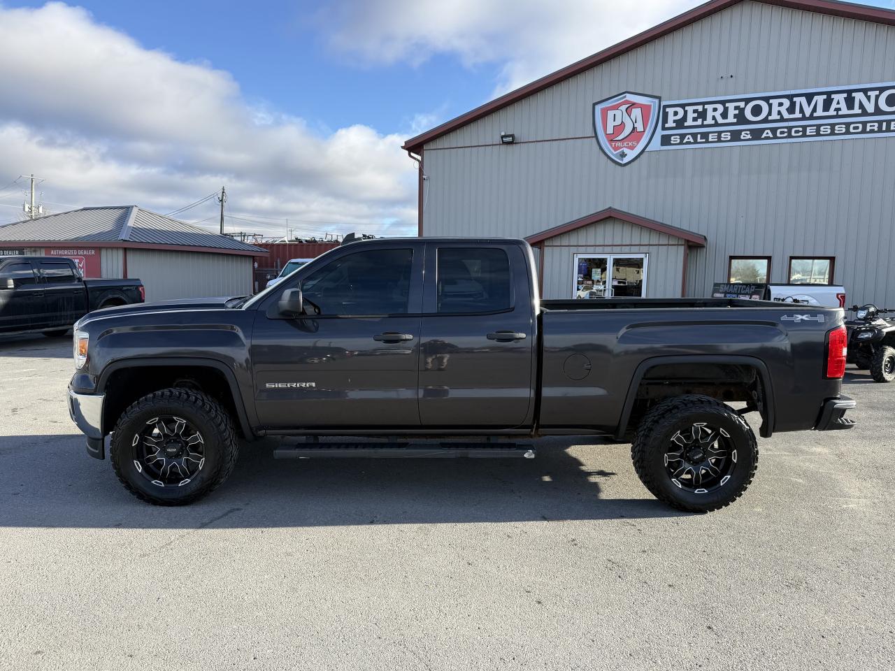 2015 GMC Sierra 1500 4WD DOUBLE CAB Photo3