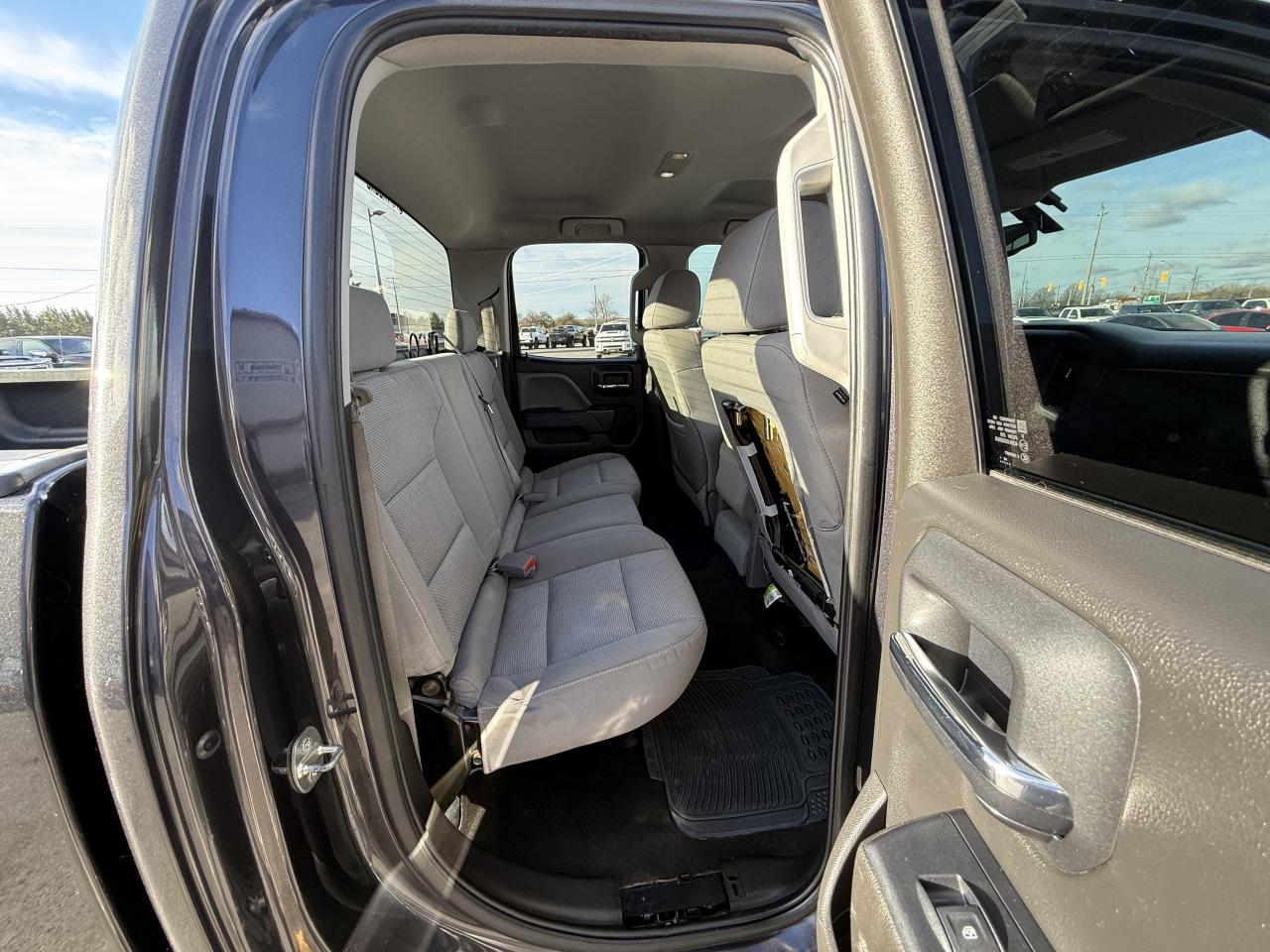 2015 GMC Sierra 1500 4WD DOUBLE CAB Photo