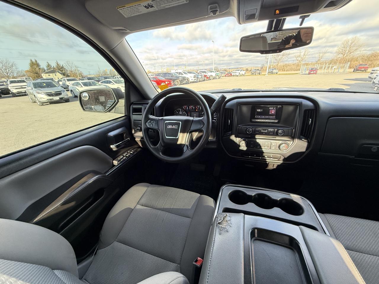 2015 GMC Sierra 1500 4WD DOUBLE CAB Photo