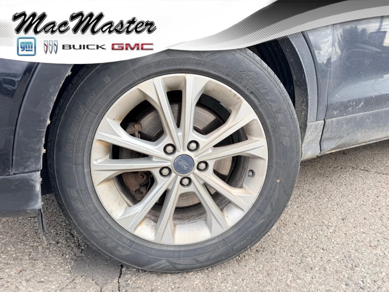 2018 Ford Escape SESE, AWD, BACKUP CAMERA, HEATED-CLOTH, ALLOYS, AS Photo