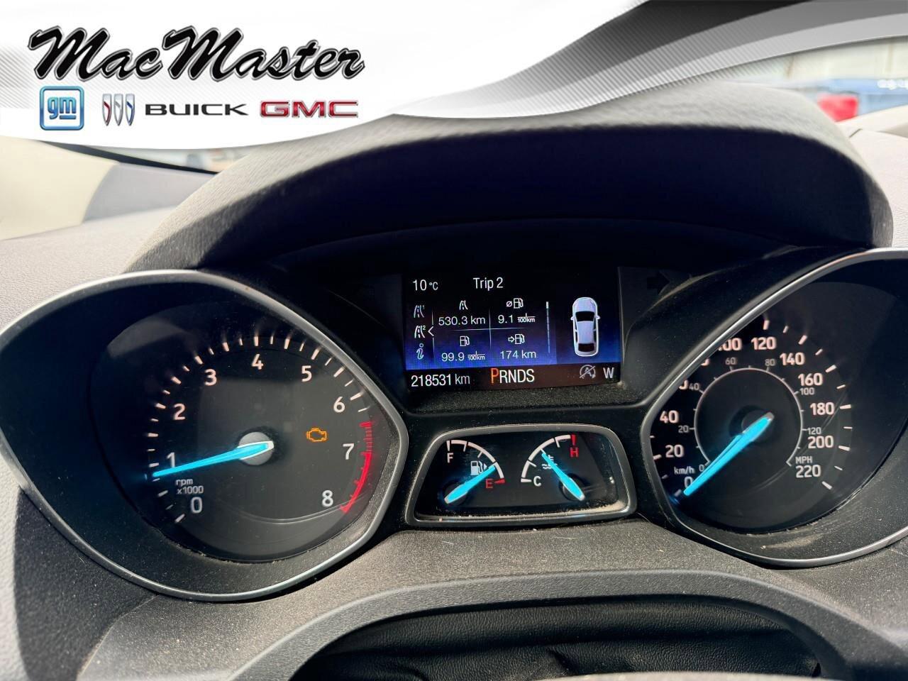 2018 Ford Escape SESE, AWD, BACKUP CAMERA, HEATED-CLOTH, ALLOYS, AS Photo