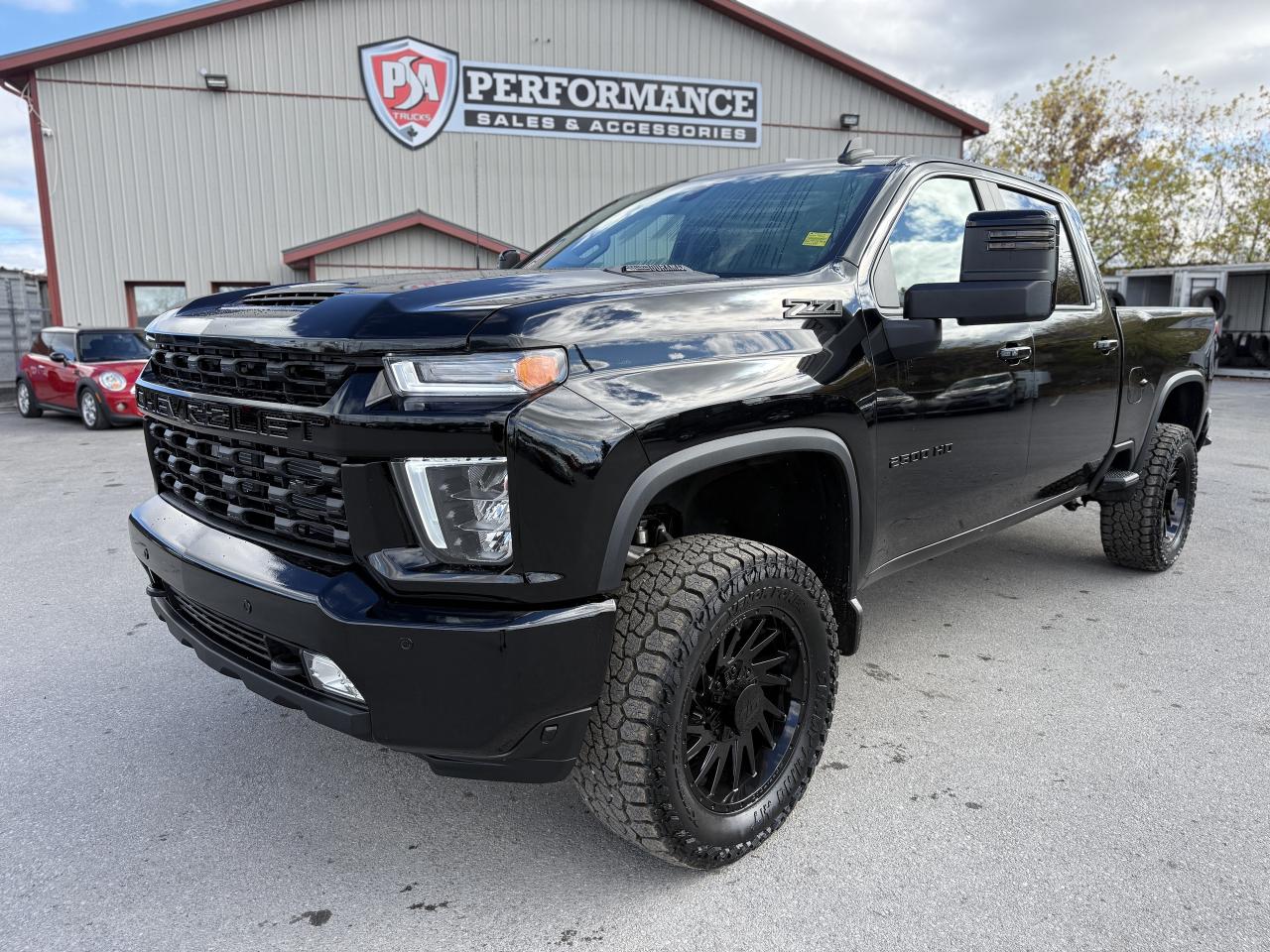 2022 Chevrolet SILVERADO 2500HD 4WD Crew Cab 159  LT Photo